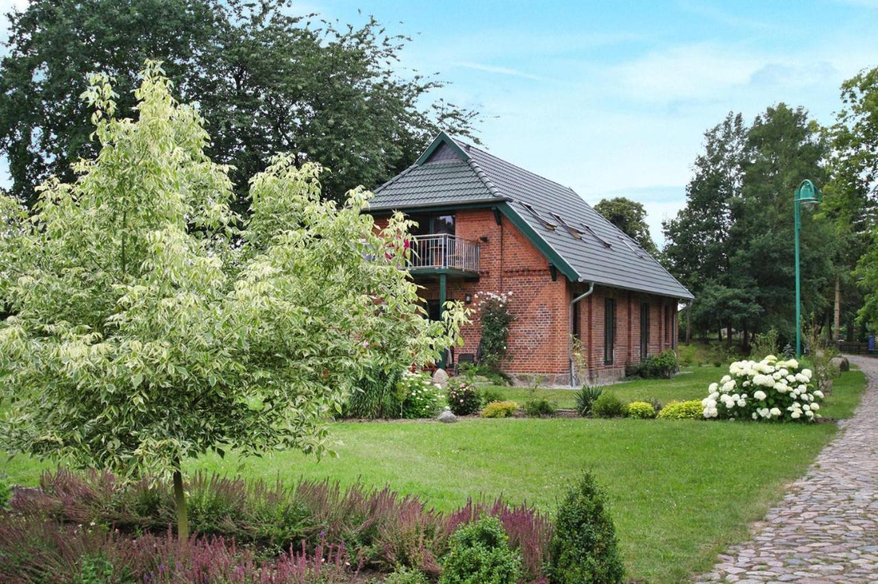 Ferienhaus Seeadler Am Duemmer See In Duemmer المظهر الخارجي الصورة